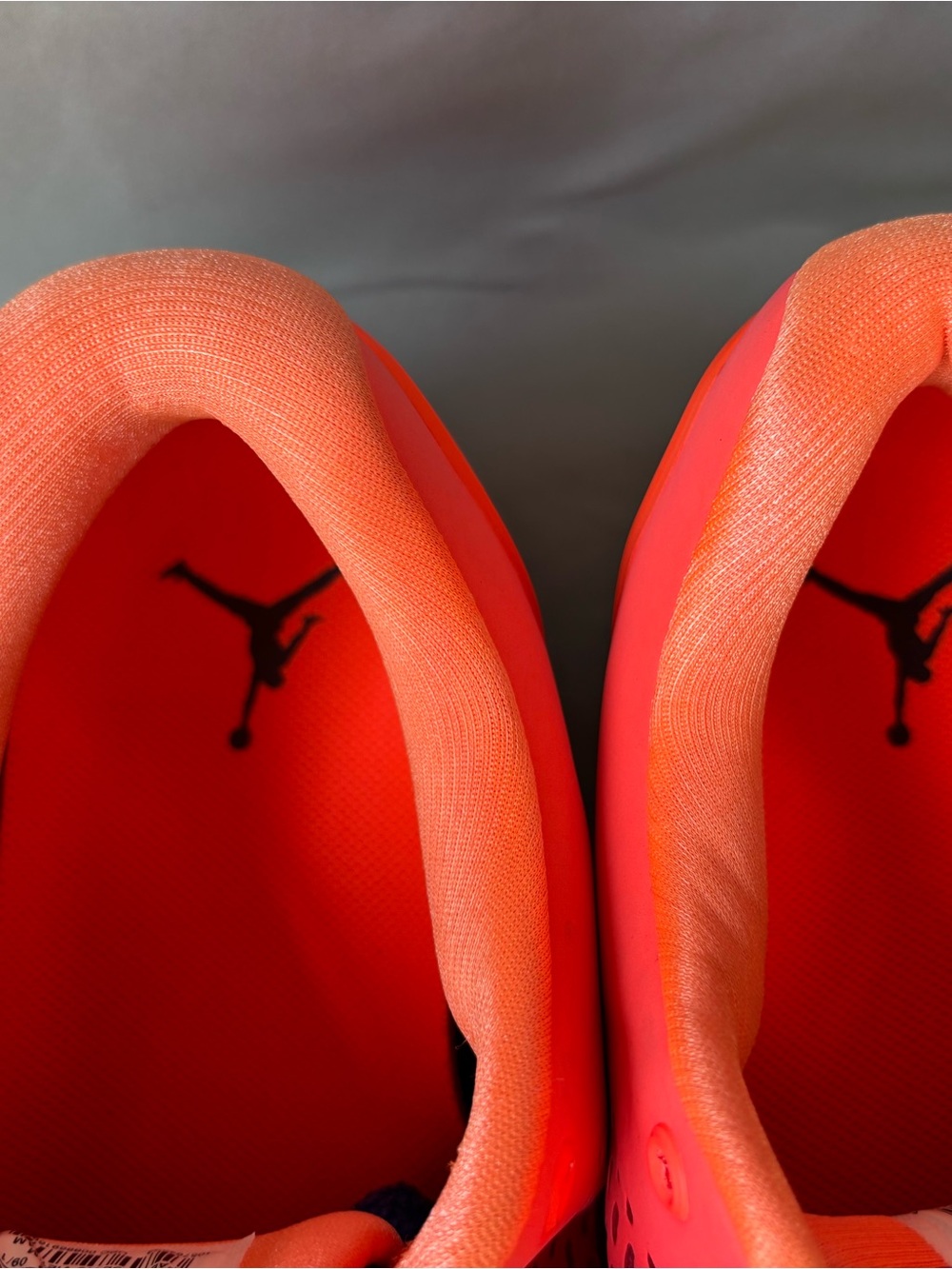 Jordan Men’s Bright Neon Orange Athletic Shoes Size 15 - Picture 8 of 16